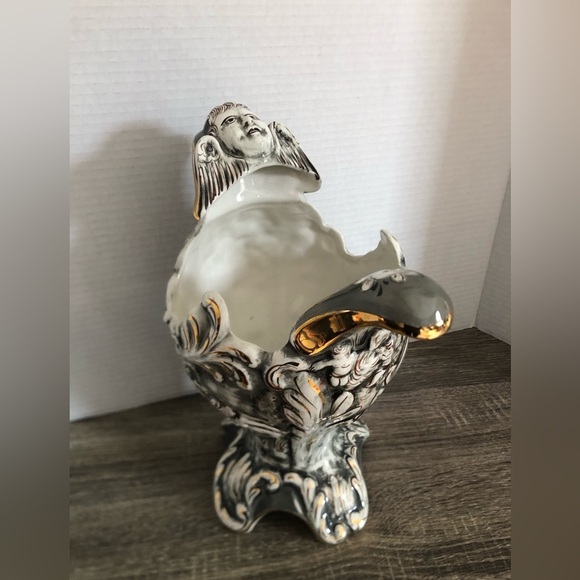 Vtg ELPA Alcobaca Cherub Vase - Picture 1 of 14